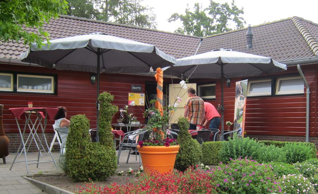 Pipowagen Minicamping De Linde Merselo Bagian luar foto